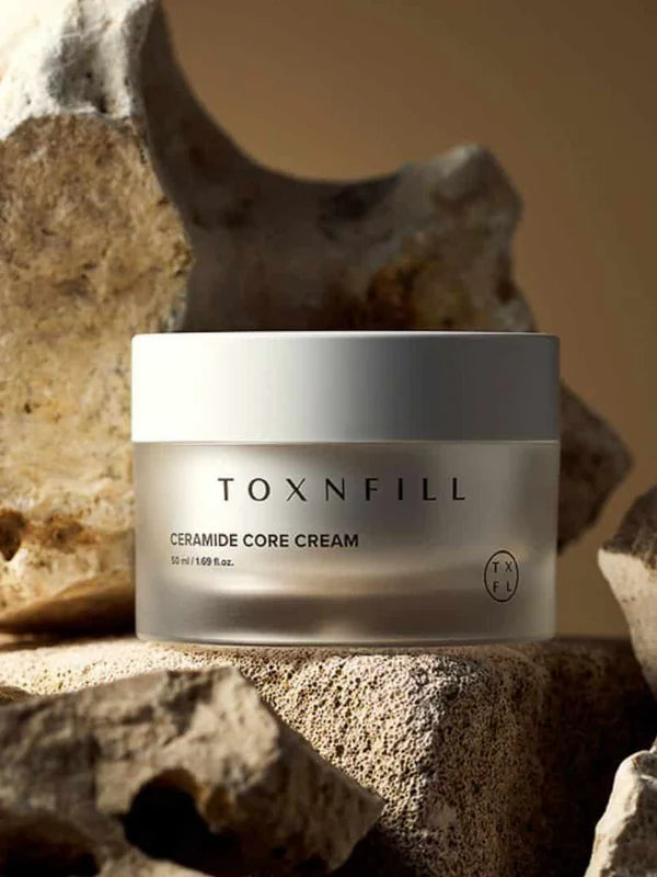 Toxnfill Ceramide Core Cream 50ML – cremă hidratantă reparatoare cu ceramide, pentru ten uscat și sensibil. Hidratare intensă și regenerare.